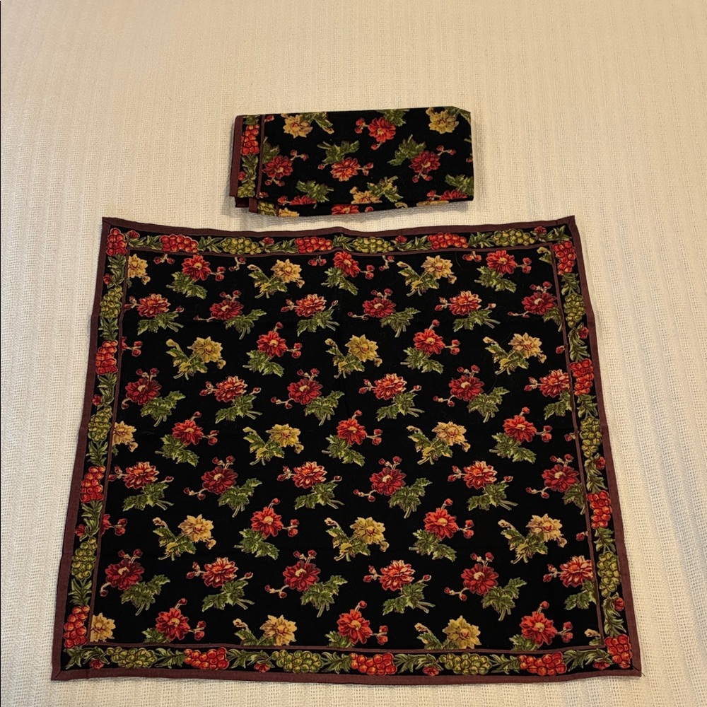 Vintage April Cornell Dinner Napkins